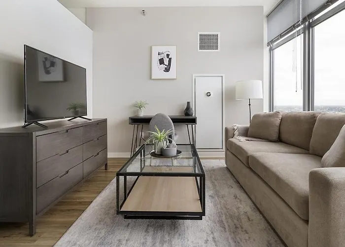 Appartement Landing At Next - In Near North Side *